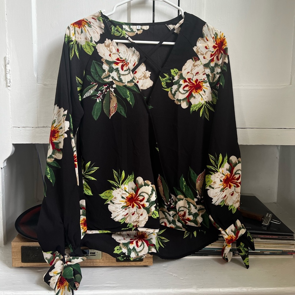 Floral Print Top- Small
